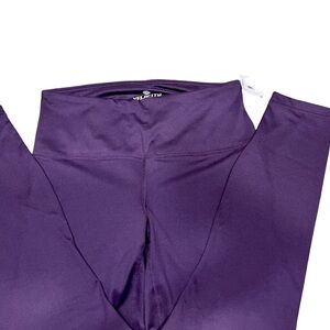 NWT Velocity purple leggings. Medium 350W